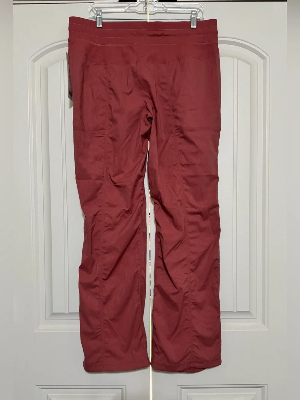 Lululemon Dance Studio Mid-Rise Full Length Pant in Brier Rose Size 12